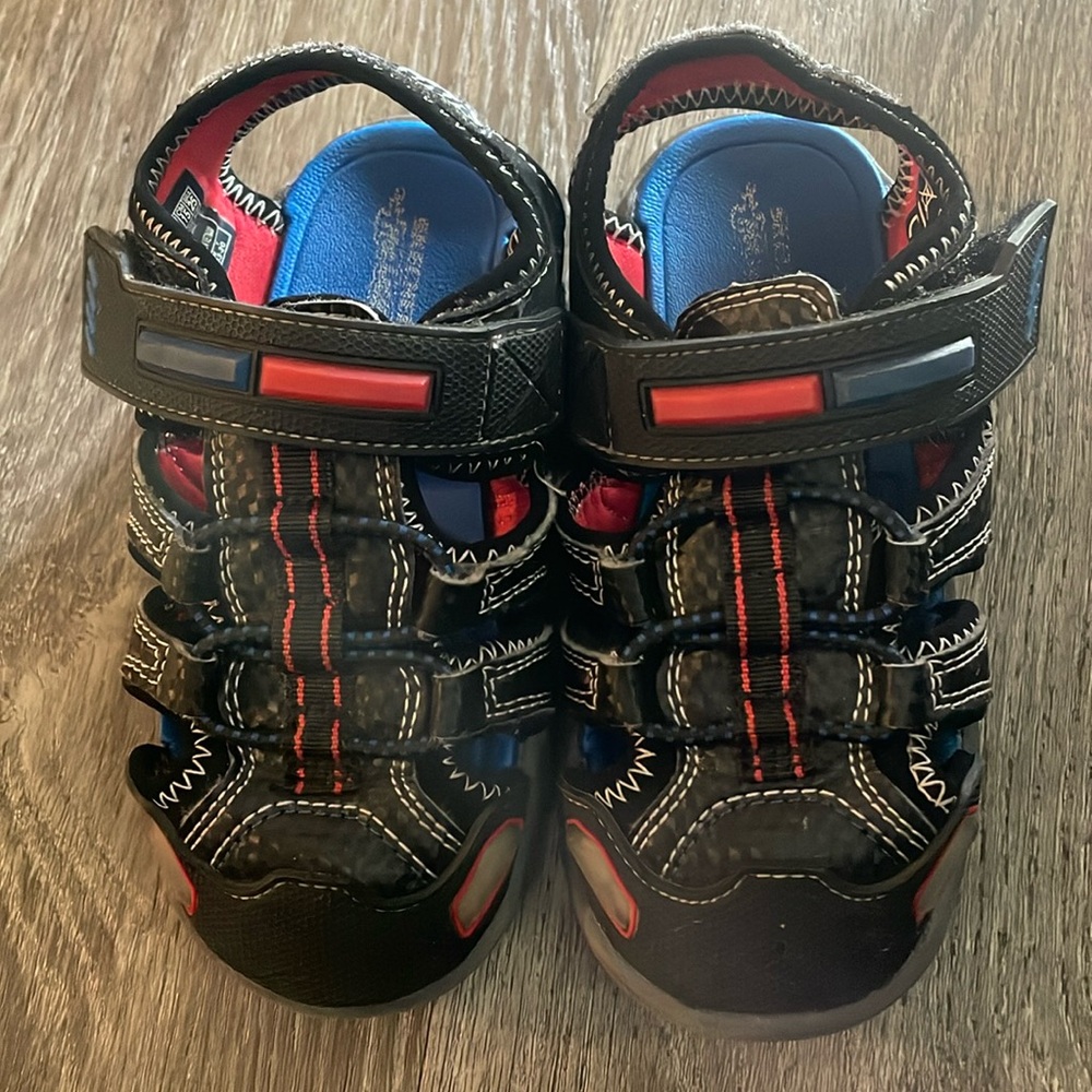 Boy Toddler Sketchers Light up Police Sandals, sz 9
